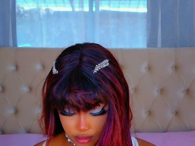 TiannahGlow