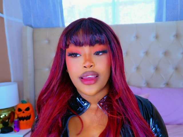 TiannahGlow