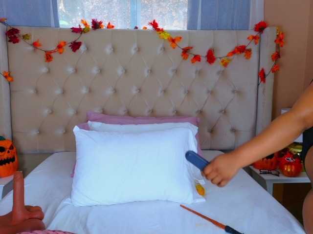 TiannahGlow live cam on BongaCams