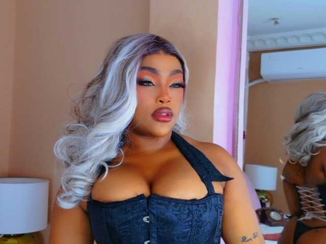 TiannahGlow
