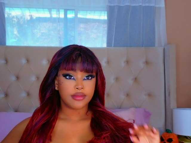 TiannahGlow