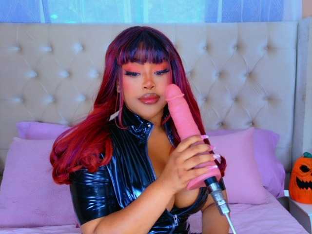 TiannahGlow