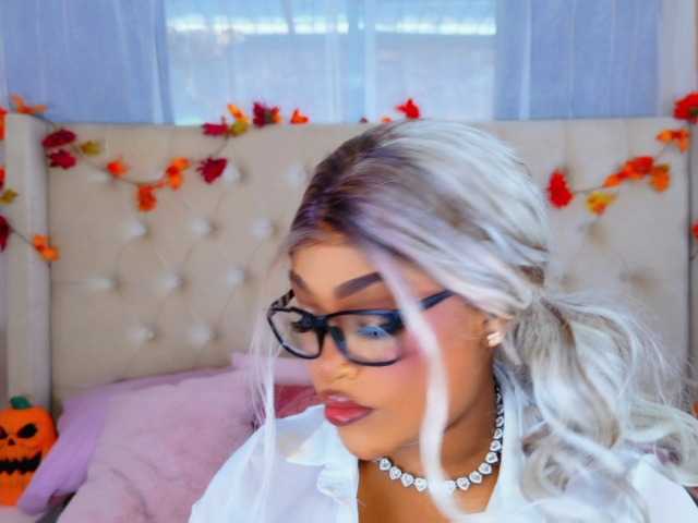 TiannahGlow