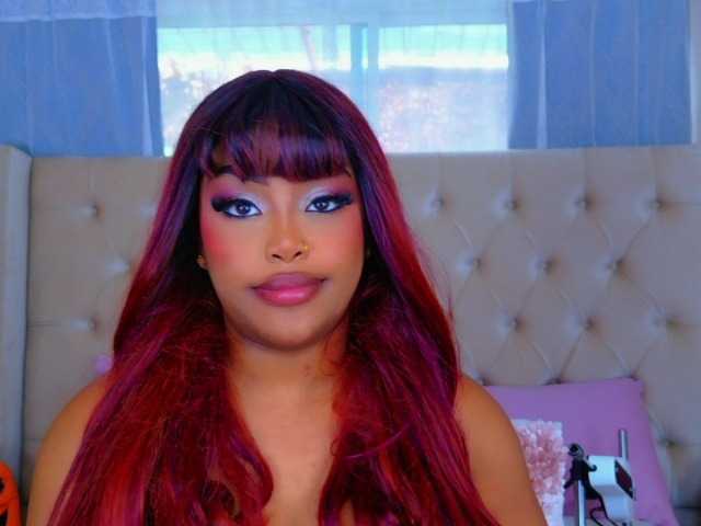 TiannahGlow