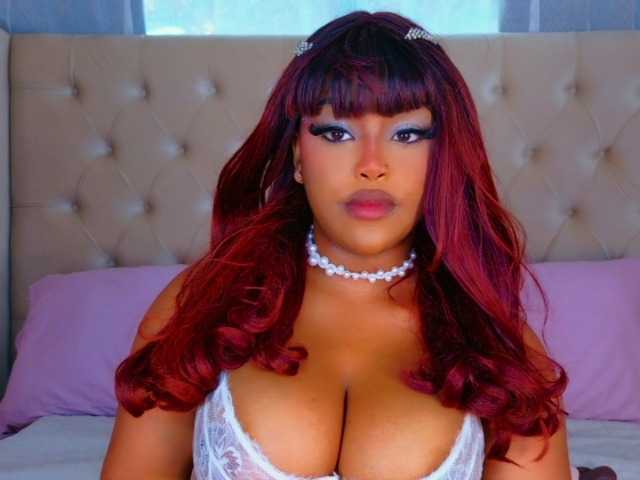 TiannahGlow