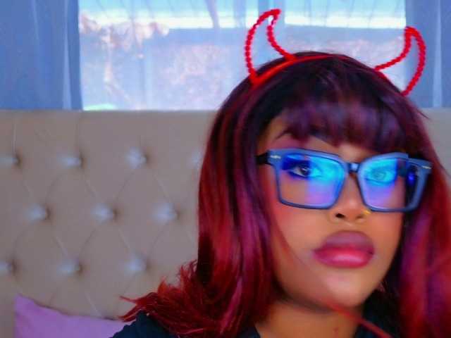 TiannahGlow