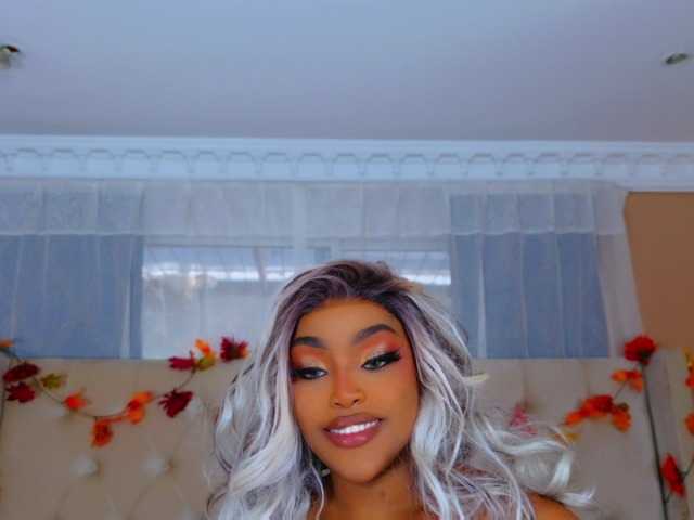 TiannahGlow