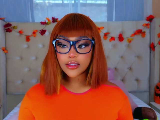 TiannahGlow, modelo de webcam
