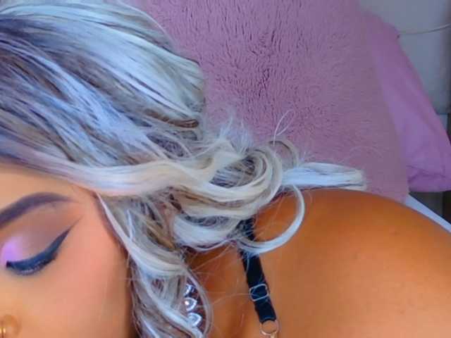 TiannahGlow