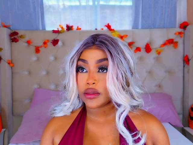 TiannahGlow