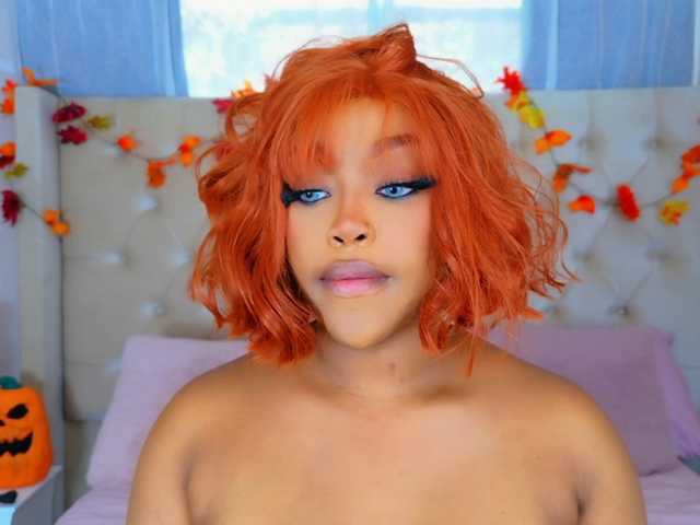 TiannahGlow live cam on BongaCams