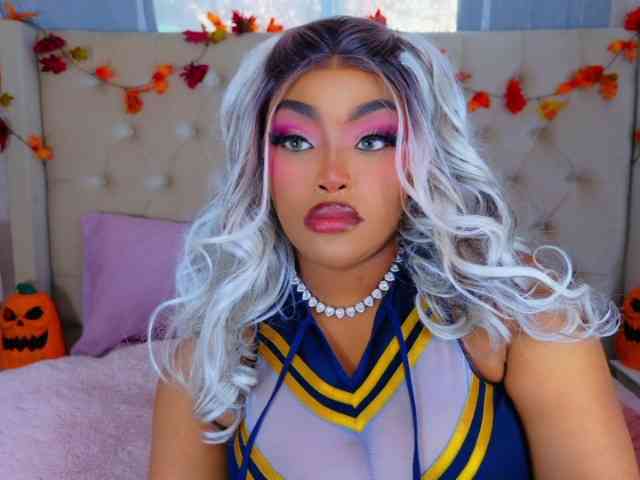 TiannahGlow TiannahGlow