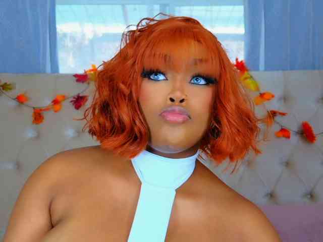 TiannahGlow