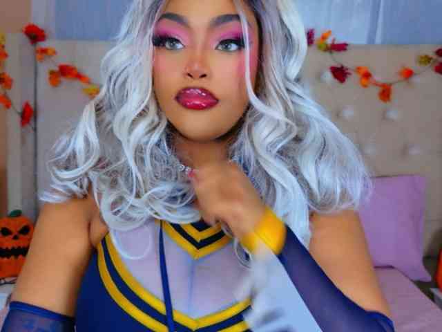 TiannahGlow