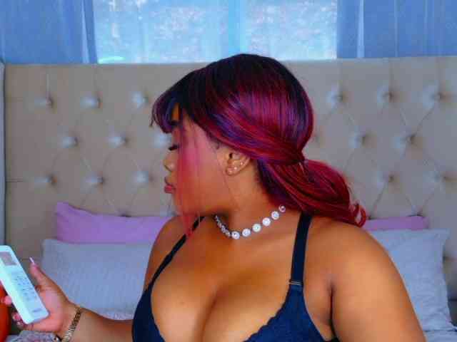 TiannahGlow