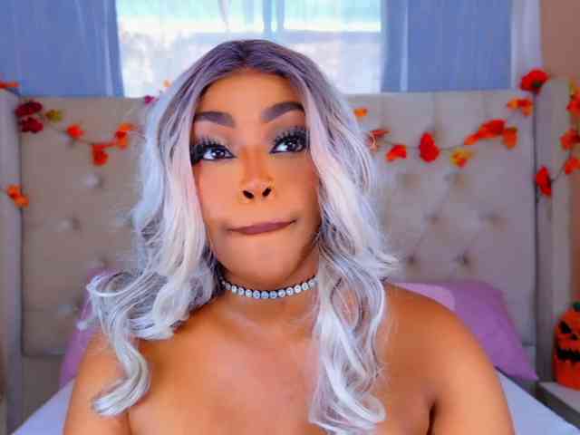 TiannahGlow TiannahGlow