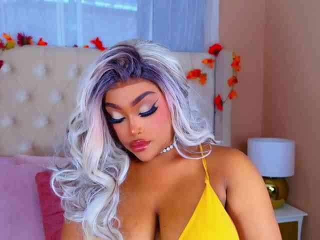 TiannahGlow