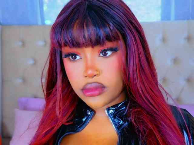 TiannahGlow