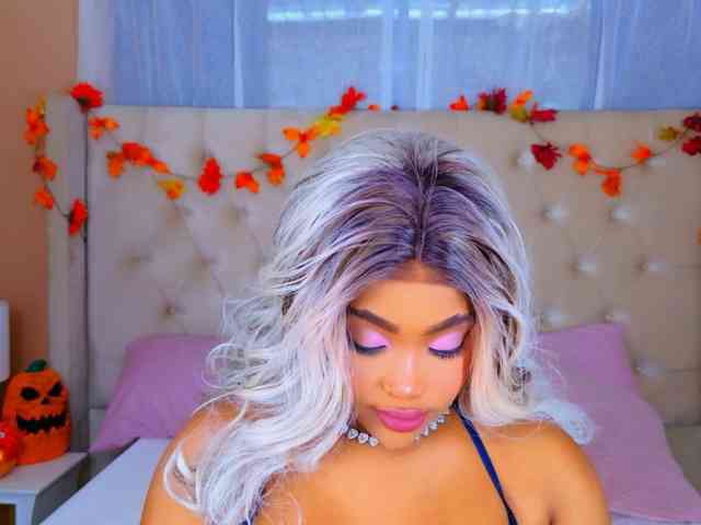 TiannahGlow TiannahGlow
