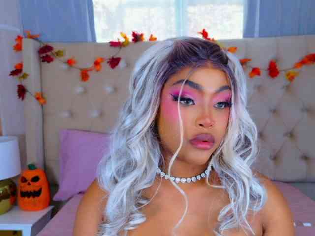 TiannahGlow TiannahGlow