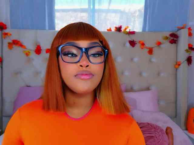 TiannahGlow