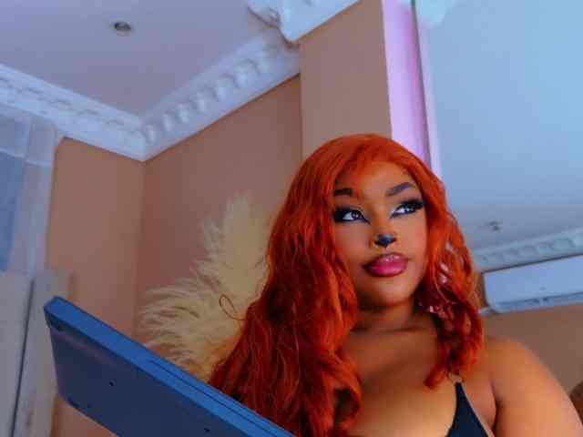TiannahGlow