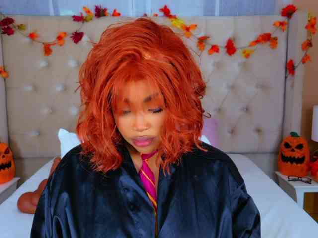 TiannahGlow