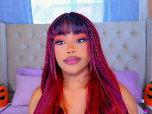 TiannahGlow