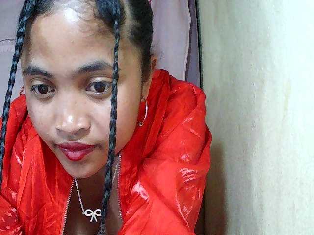 ginah7 live webcam show