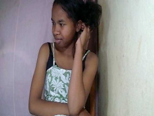 ginah7 live cam on BongaCams