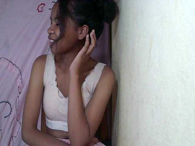 ginah7 live cam on BongaCams