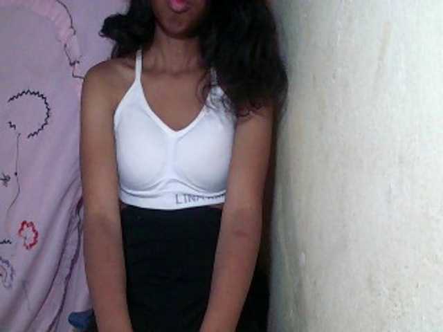 ginah7 live cam on BongaCams