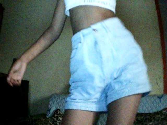 ginah7 live cam on BongaCams