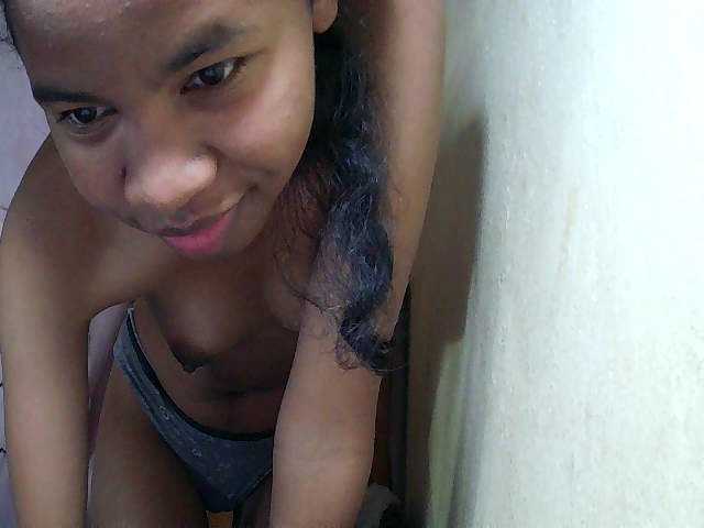 ginah7 live cam on BongaCams