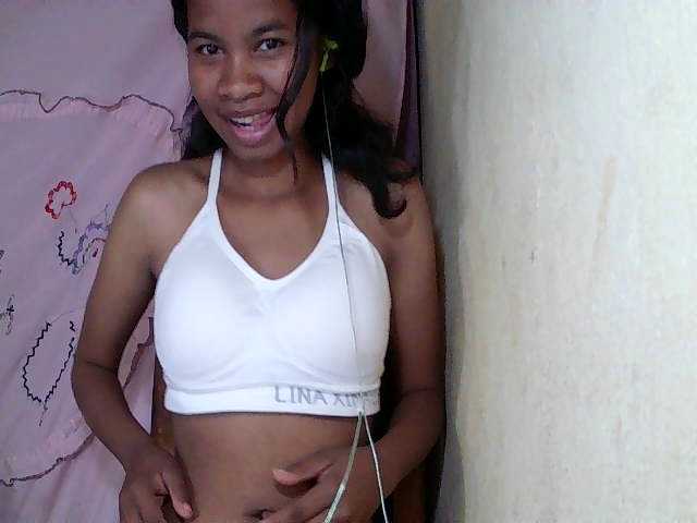 ginah7 live cam on BongaCams