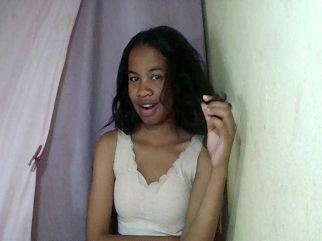 ginah7 live cam on BongaCams