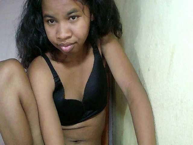 ginah7 live webcam show
