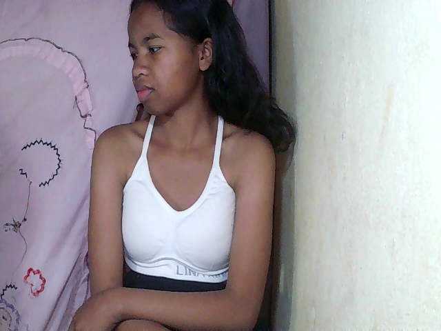 ginah7 live cam on BongaCams