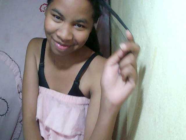 ginah7 live cam on BongaCams
