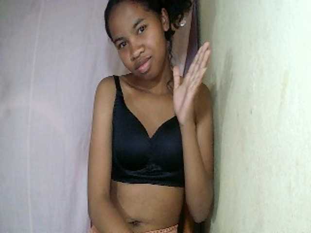 ginah7 live webcam show