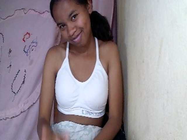 ginah7 live cam on BongaCams