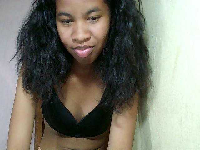 ginah7 live cam on BongaCams
