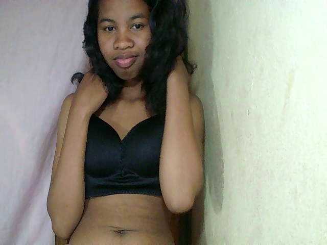 ginah7 live cam on BongaCams