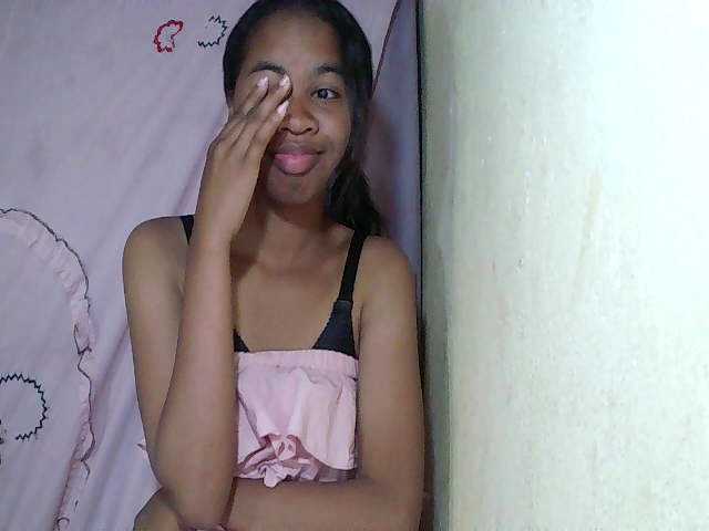 ginah7 live cam on BongaCams