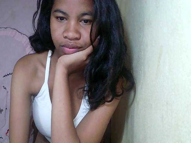 ginah7 live cam on BongaCams