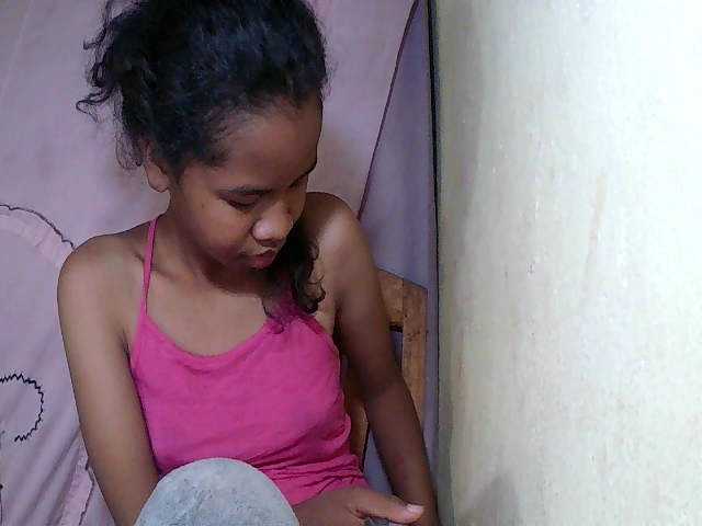 ginah7 live cam on BongaCams