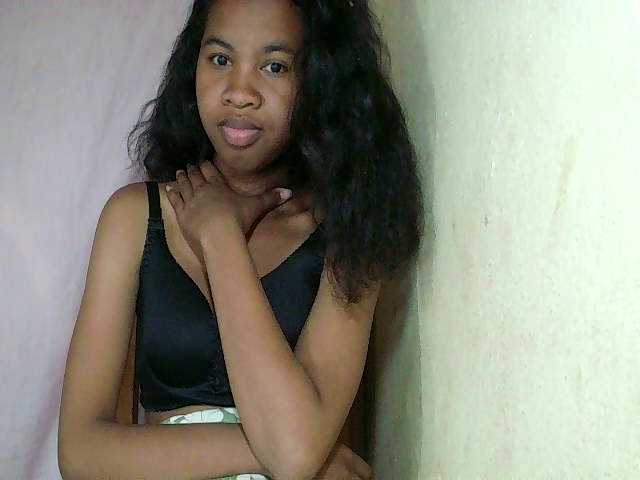 ginah7 live cam on BongaCams
