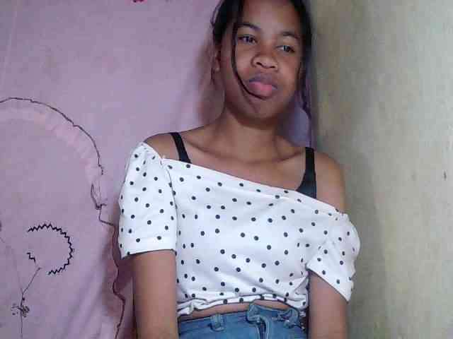 ginah7 webcam