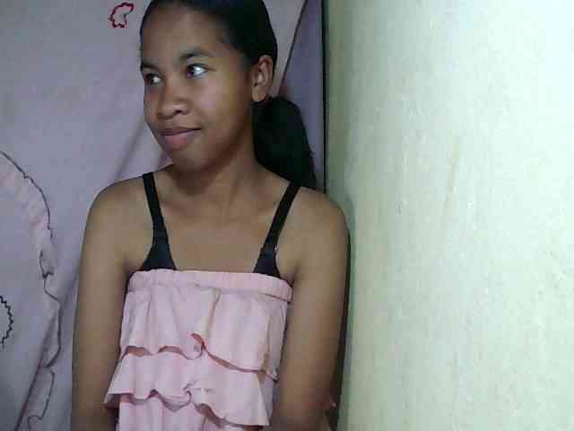 ginah7 webcam