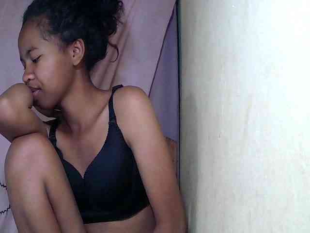 ginah7 webcam